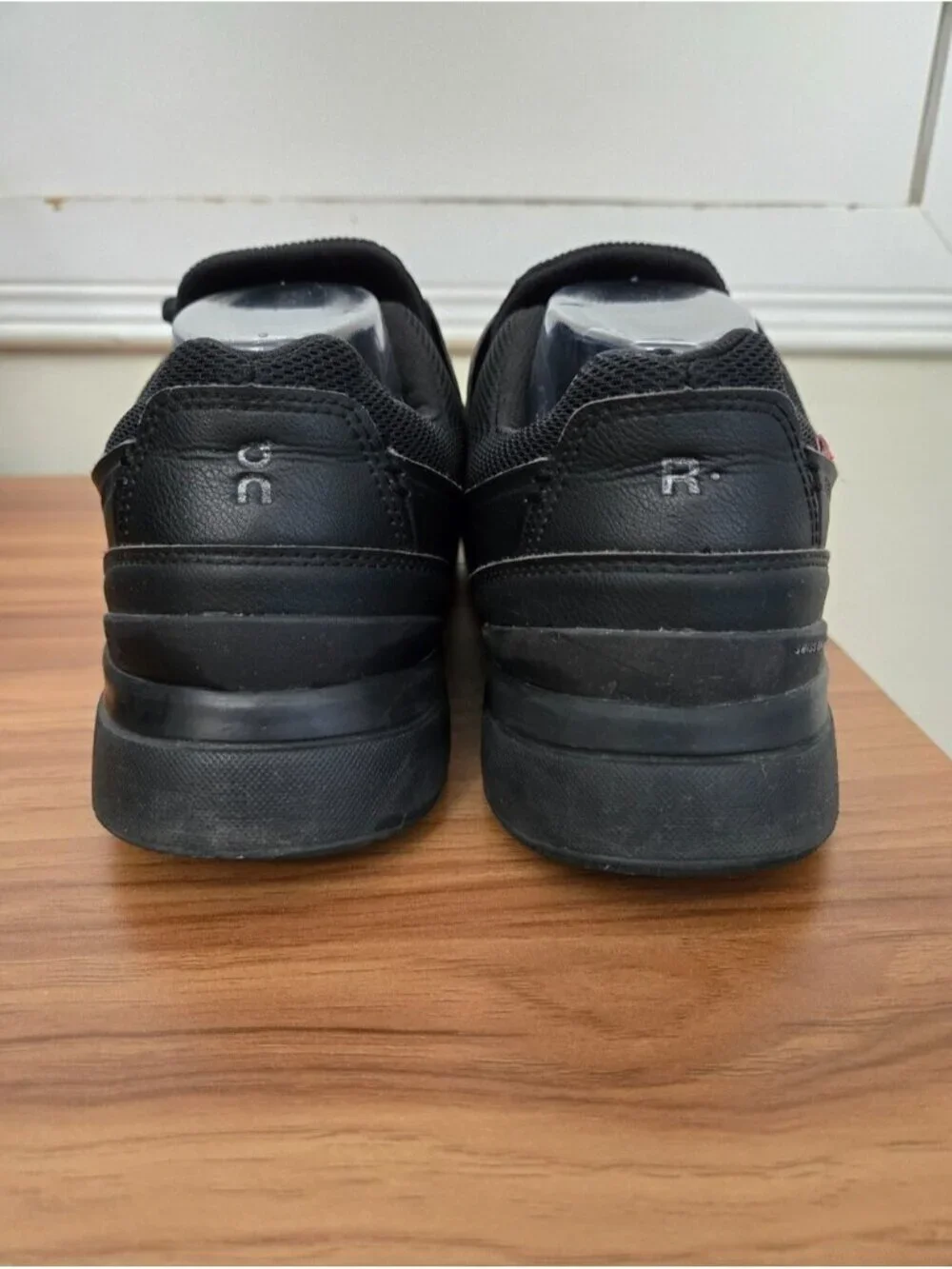 On Cloud Men's THE ROGER Clubhouse Black Shoes